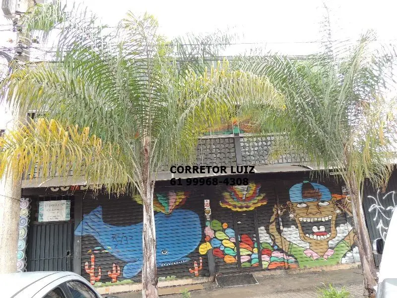 - LOTE COM CONSTRUÇÃO EM 2 PISOS - COMERCIO LOCAL - FÁCIL ACESSO - PRÓXIMO A ESC...