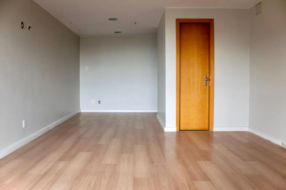 Excelente conjunto de salas para alugar no Victoria Office TowerMais informações...