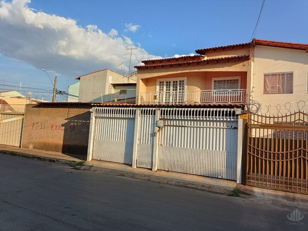 Casa à venda com 4 quartos em Samambaia Norte, Samambaia - R$ 589.000 ...