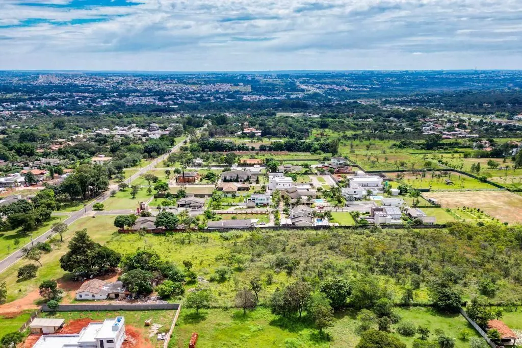 :: Raridade: SMPW 9 - Área com 20.000 m2 p/ condomínioOportunidade imperdível. L...
