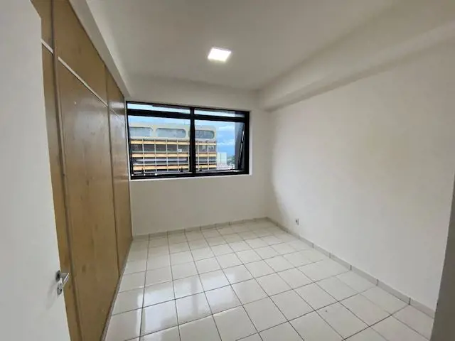 VILLA146584 - Última atualização: 10/07/26 23:3102 SALAS COM DIVISÓRIAS, 02 BANH...