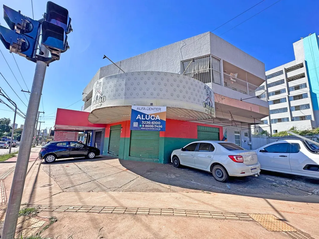 LOJA COM EXCELENTE LOCALIZAÃ?Ã?O NO SETOR SUDOESTE, PRÃ?XIMO Ã? AV. T-07.Com apr...