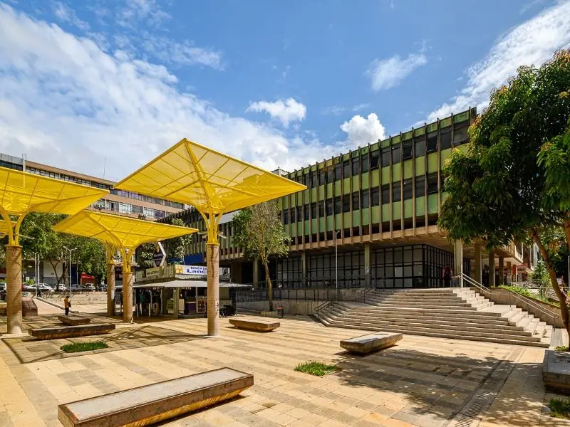 Prédio comercial à venda em ótima localização, próximo a casas lotéricas, praça ...