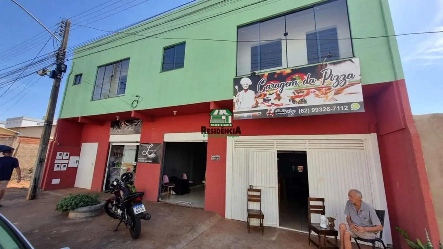 Barraco ao fundo salaCozinha1 quarto1 banheiroFrente 3 salas comerciais1 sala co...