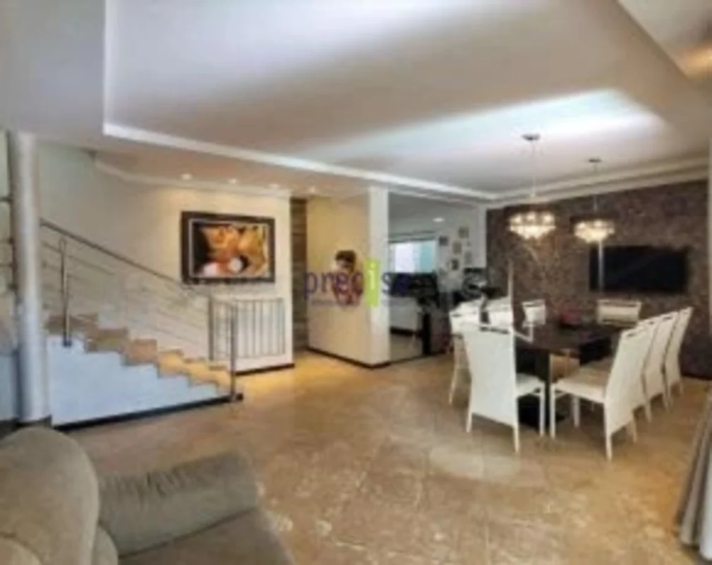 CASA DE LUXO NO CONDOMÍNIO BOUGANVILLELocalização Privilegiada e Segurança Máxim...