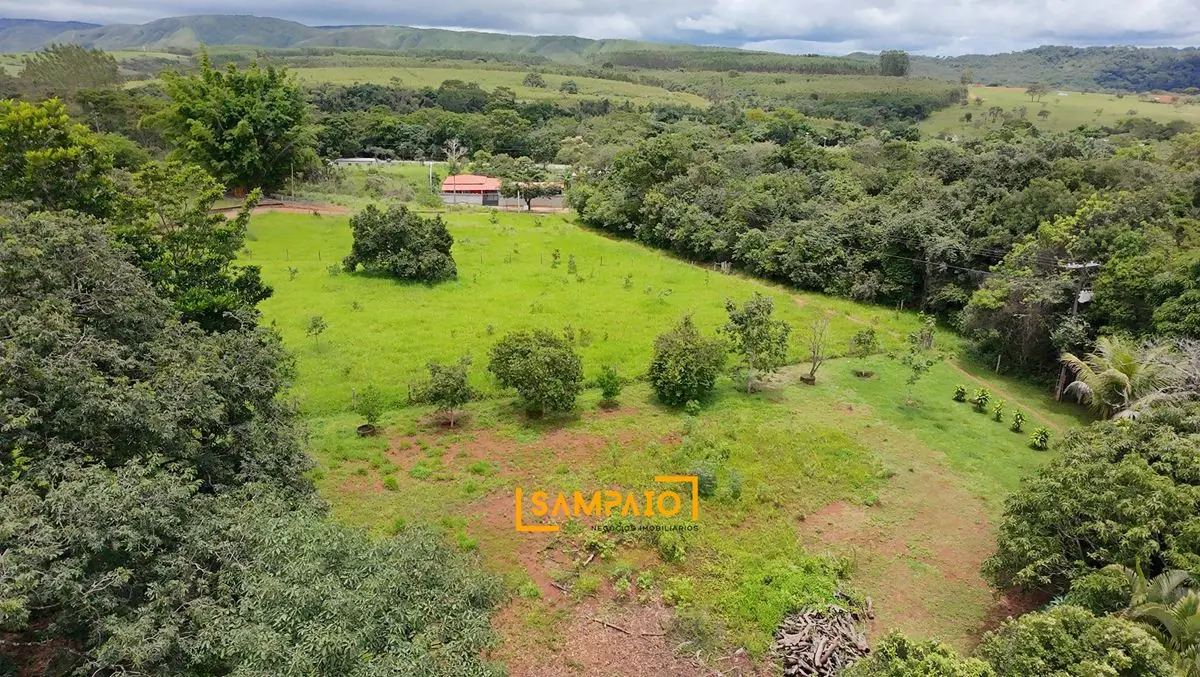 A Sampaio Negócios Imobiliários vende, com exclusividade, uma propriedade que co...
