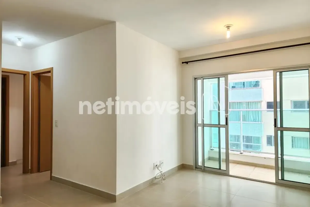 Apartamento de 02 quartos em andar alto - Residencial GamaggioreBem-vindo ao seu...