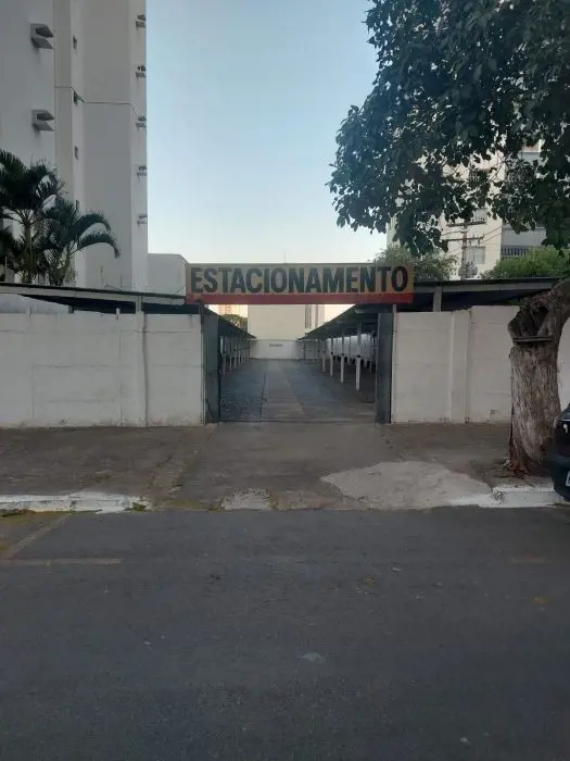 EXCELENTE OPORTUNIDADE - RENDA MENSAL LOTE, ESQUINA, onde atualmente funciona um...
