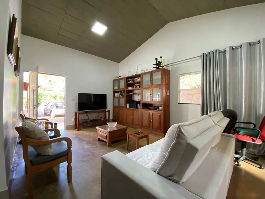 Excelente Localização, casa no altiplano leste, uma verdadeira joia no Jardim Bo...