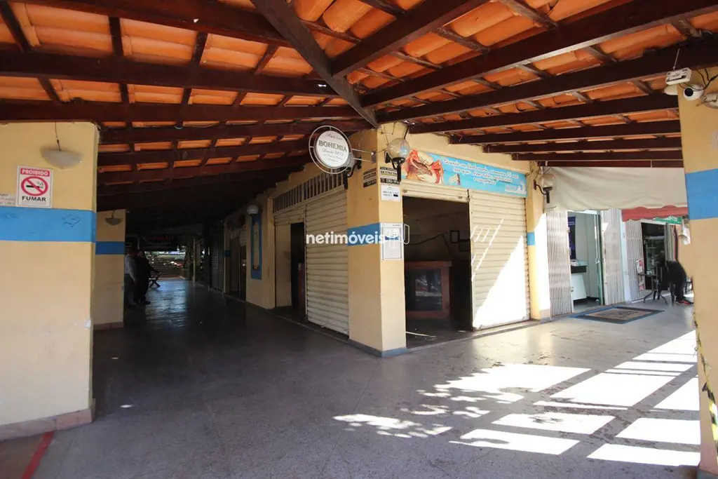 COD SAN 1072924Excelente oportunidade para investir. Loja térrea com subsolo com...
