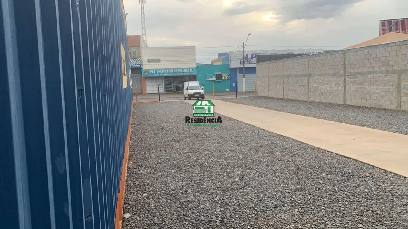 Terreno comercial:-360 metros -Ótimo para estacionamento/garagem,-Analisa o proj...
