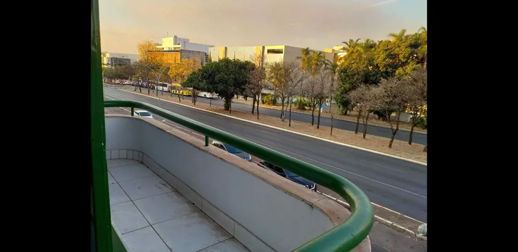VISTA LIVRE FRENTE W3 ! NASCENTE. Apartamento com 40 m2 com distribuição de :- S...