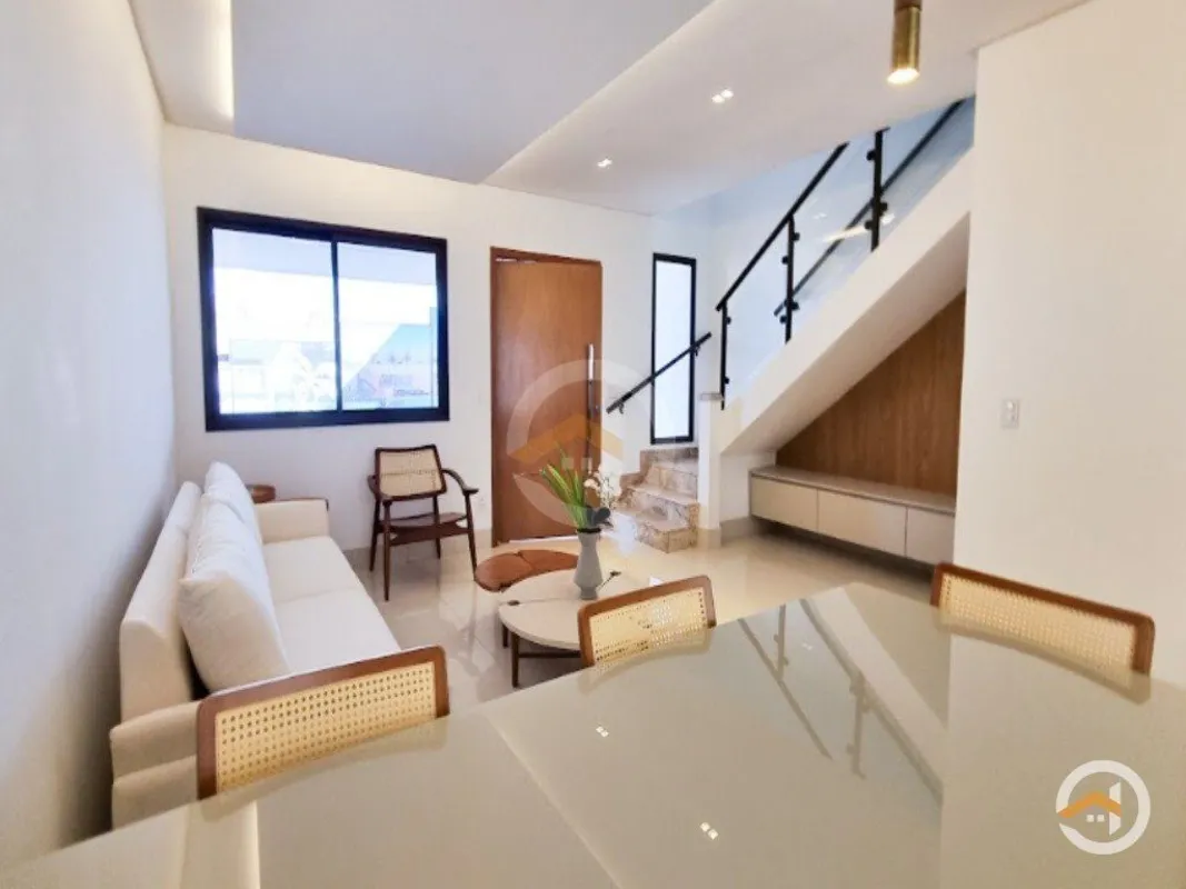 Condomínio Villagio Di Capri - Sobrado com 3 quartos, sendo 3 suítes, 158 metros...
