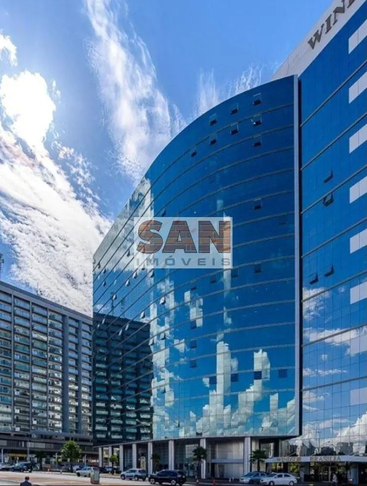 SALA COMERCIAL EM EXCELENTE LOCALIZAÇÃOSHN Q1 Lê Quartier - Sala comercial;- Áre...