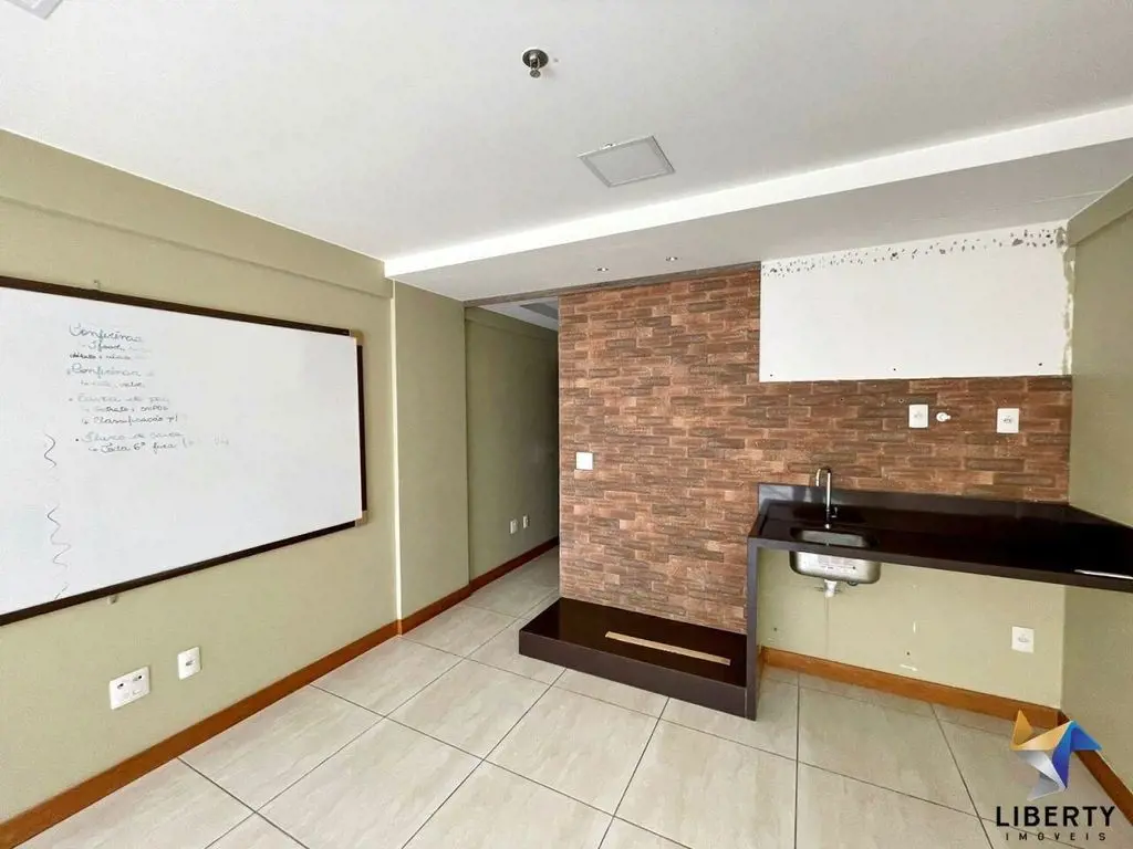 SIG - Platinum Office - Sala com Bancada - Plano PilotoExcelente sala comercial ...