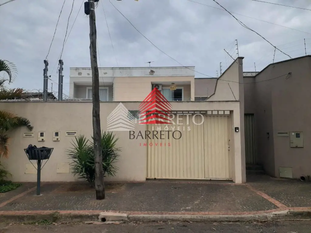 Sobrado Residencial Aparecida de Goiânia, Jd TropicalLocalização: Rua 123, Qd 70...