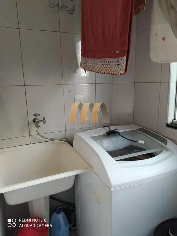 3 quartos sendo, 1 suíte,1banheiro social,sala ampla para 3 ambientes,cozinha,ár...