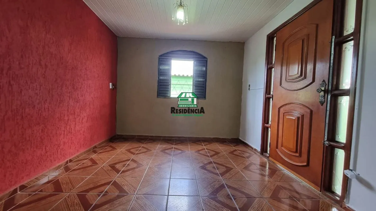 Casas contendo:Casa frente:-3 quartos -1 suíte -2 banheiros -Sala -Cozinha -Área...