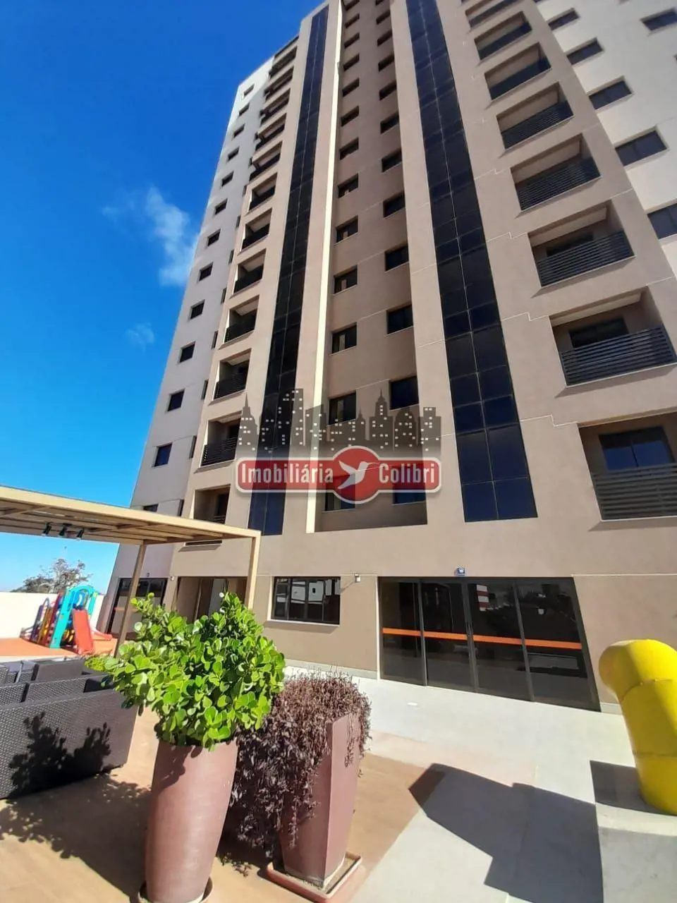 Excelente apartamento novo em edifício recém inaugurado . 03 quartos sendo um su...