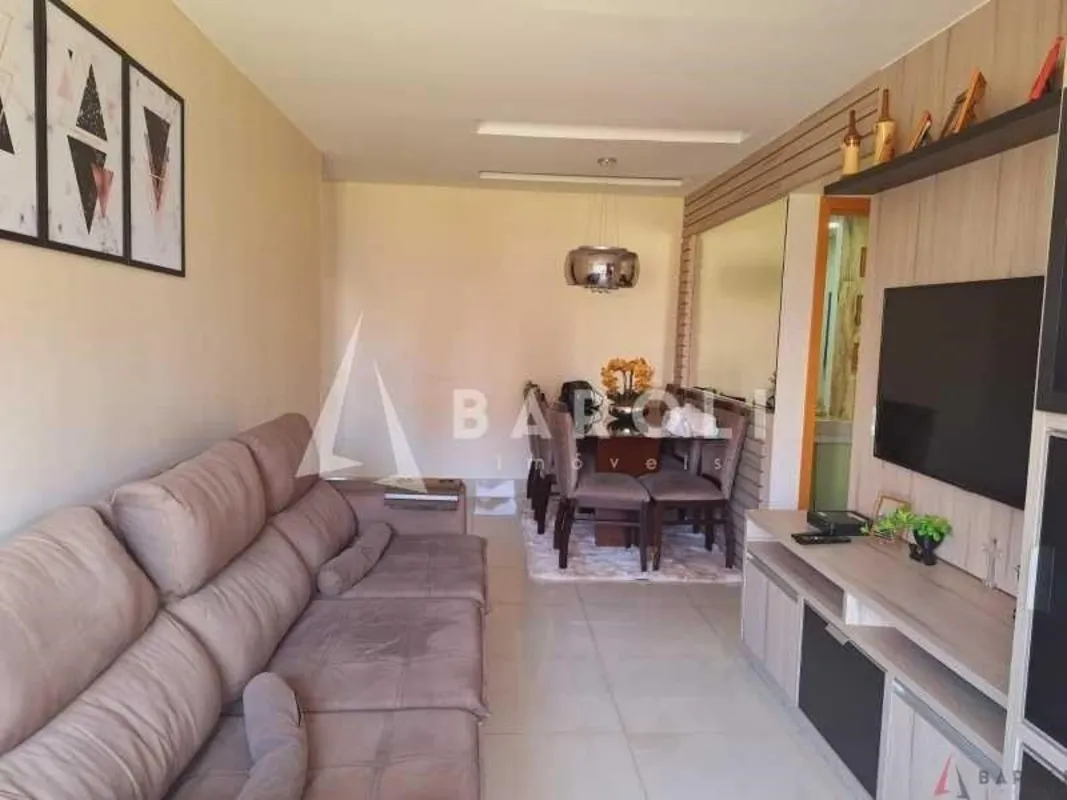 Baroli Imóveis vende excelente apartamento no Condomínio Casa Blanca – Águas Cla...