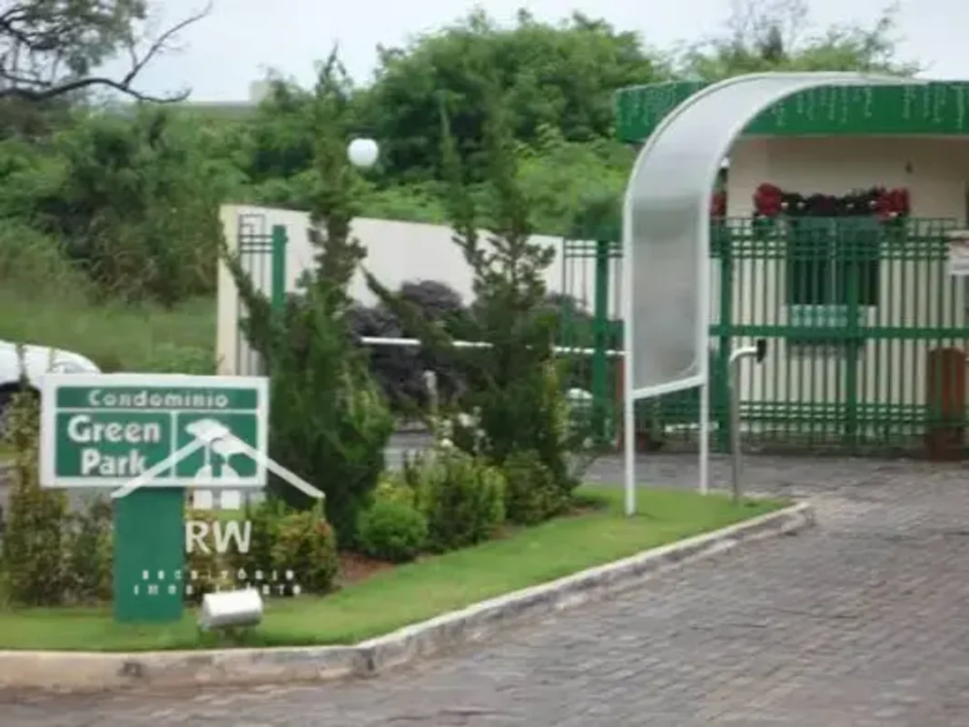 O Condomínio Garden encontra-se na Sgan 911 Conjunto G, nos arredores de Asa Nor...