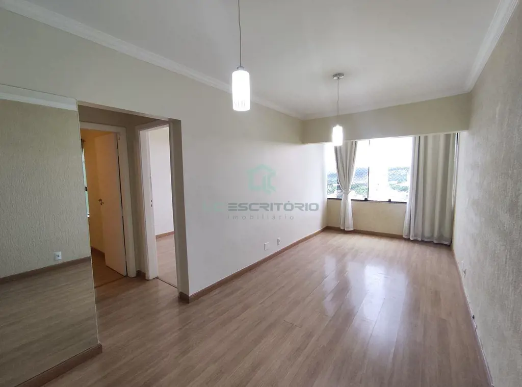 Excelente apartamento para locação Qd 02 Conjunto C/02 - Edif. Vitória - Sobradi...