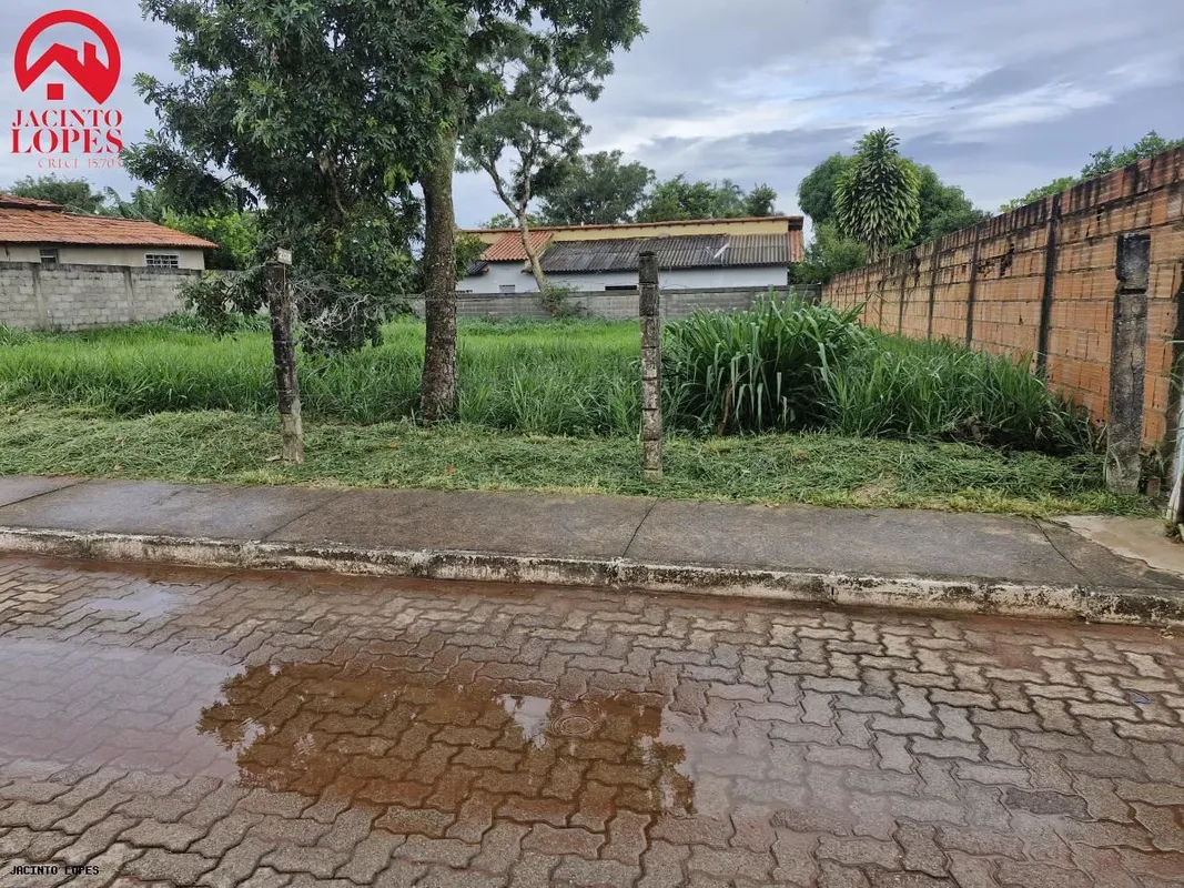 Lote à Venda no Jardim Botânico Condomínio Parque do Mirante600 m² Lote plano, n...