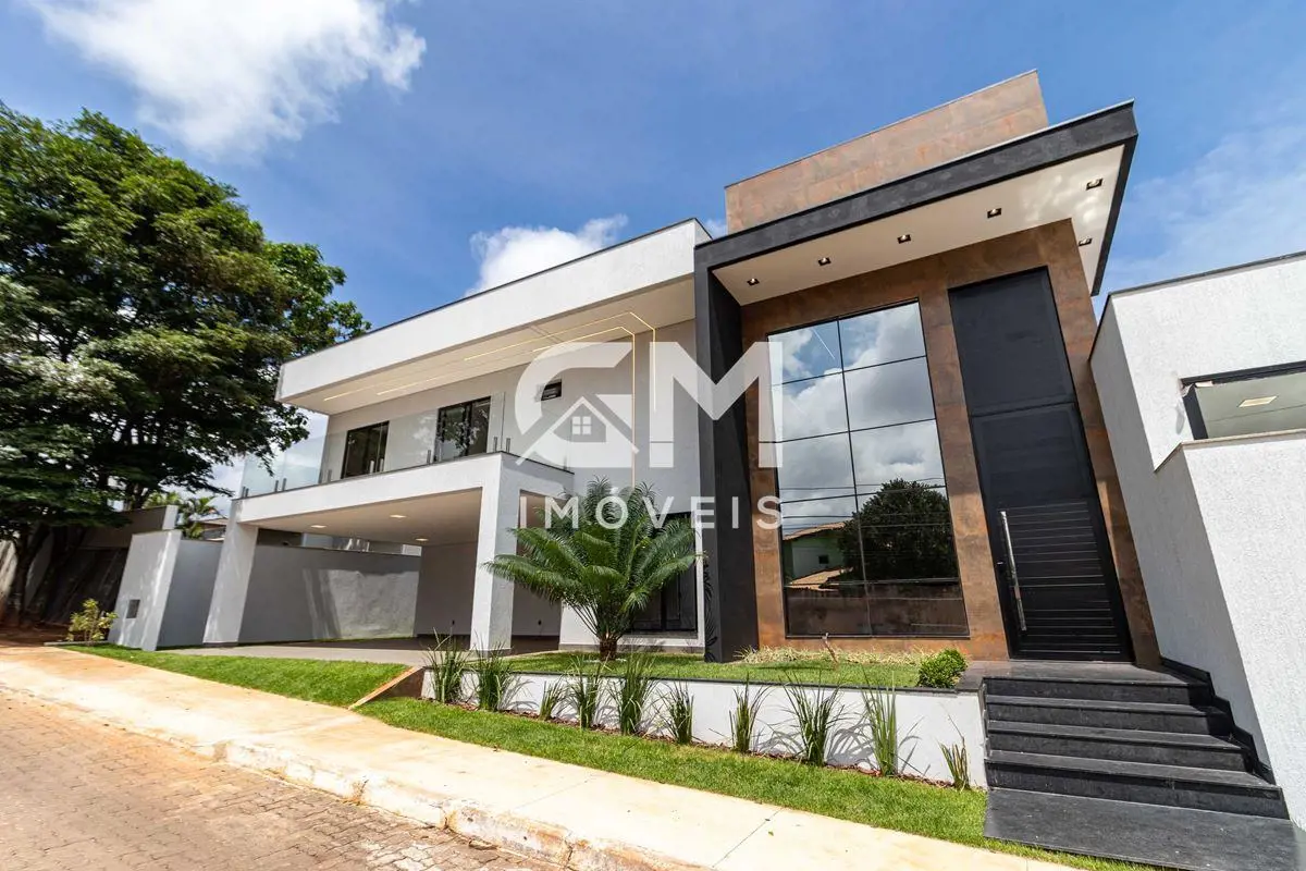 A GM Imóveis vende excelente casa no condomínio Fraternidade, Setor Habitacional...