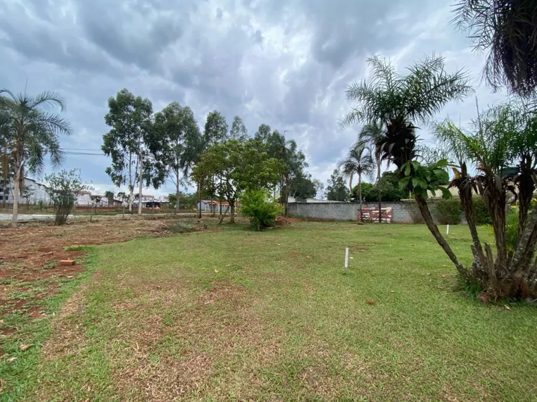Ãrea Ã  venda, 12.300 mÂ² no Setor ChÃ¡caras SÃ£o Pedro, prÃ³ximo ao Country Cl...