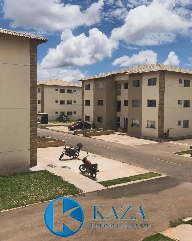 Apartamento novo, de segundo andar, localizado no 1º pavimento, composto de 2 qu...