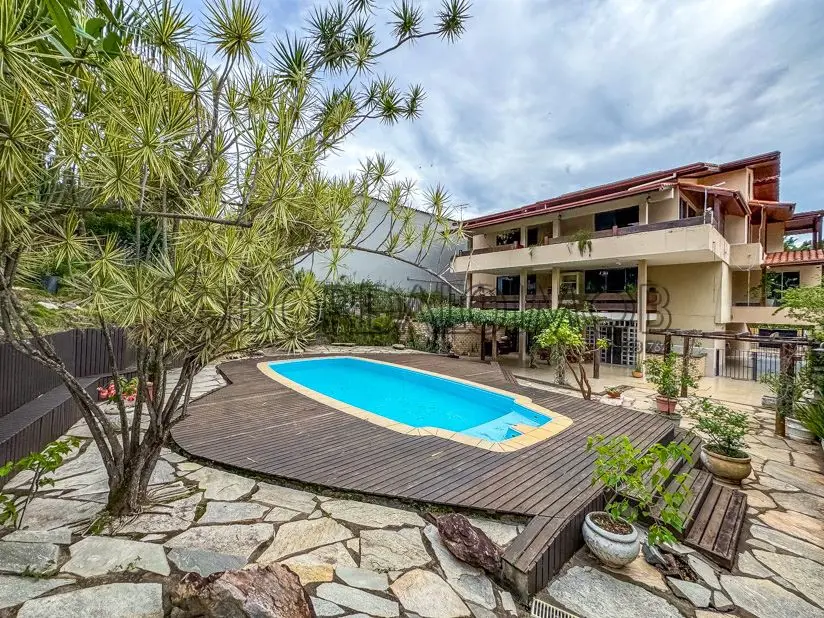 VILLA148726 - Última atualização: 12/06/26 23:30Essa casa é simplesmente espetac...