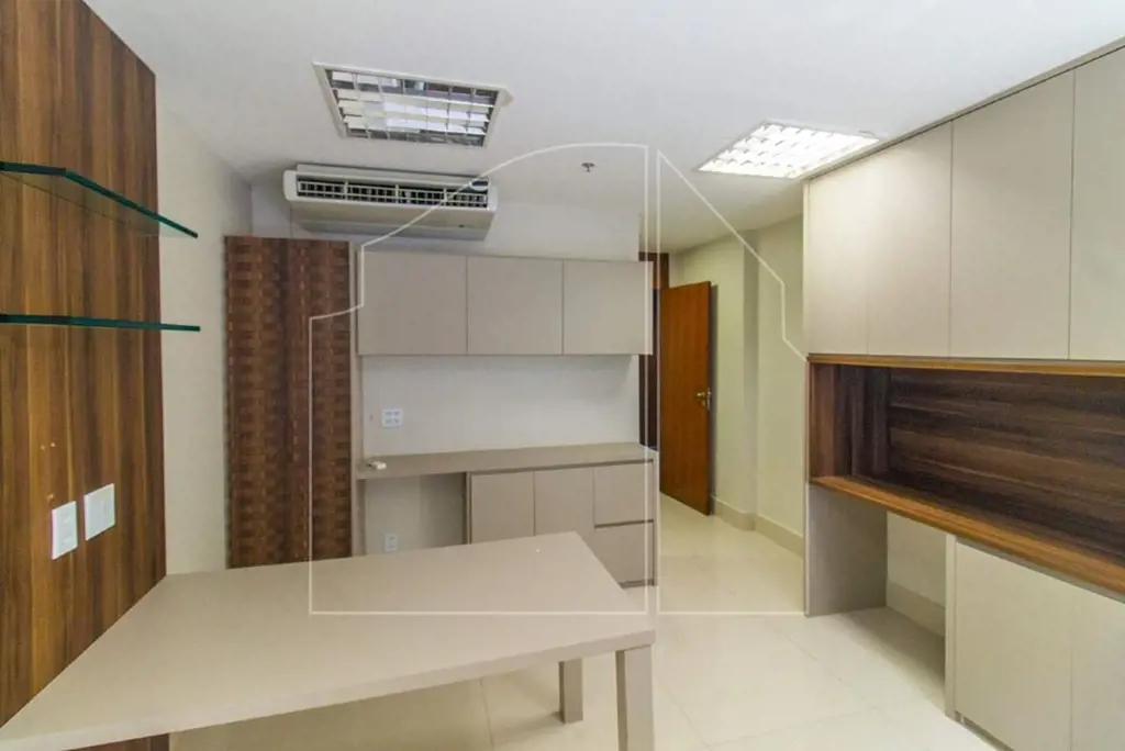 DALL´OCA IMÓVEIS VENDE:Excelente sala reformada, prédio próximo aos tribunais fe...