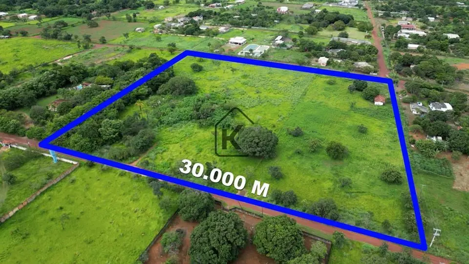 VILLA148766 - Última atualização: 10/06/26 23:31Chácara plana com 30 mil m² Valp...