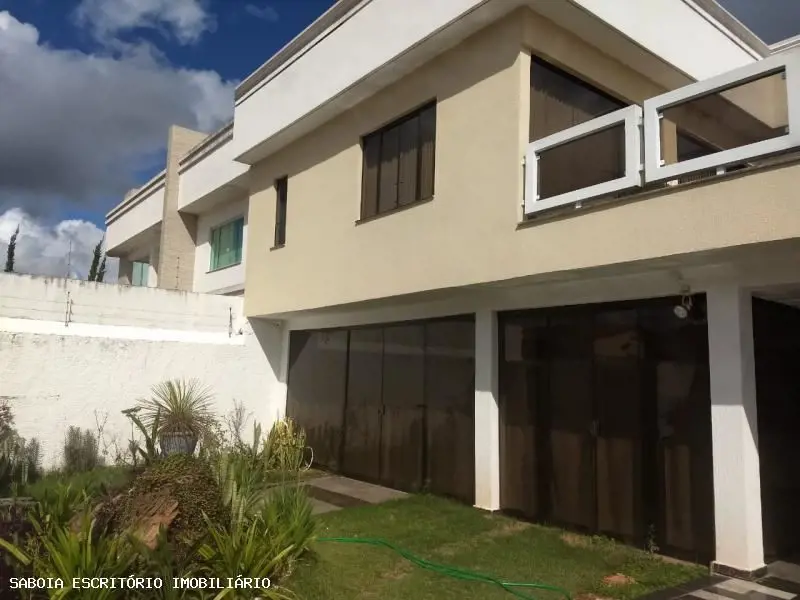 SABOIA IMOVEIS - VENDE: Sobrado no Residencial Santos Dumont - BrasíliaDF Você e...