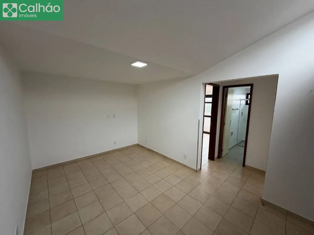 Lindo Apartamento Reformado para alugar na Asa Norte - Brasília/DFENDEREÇO: SCLR...