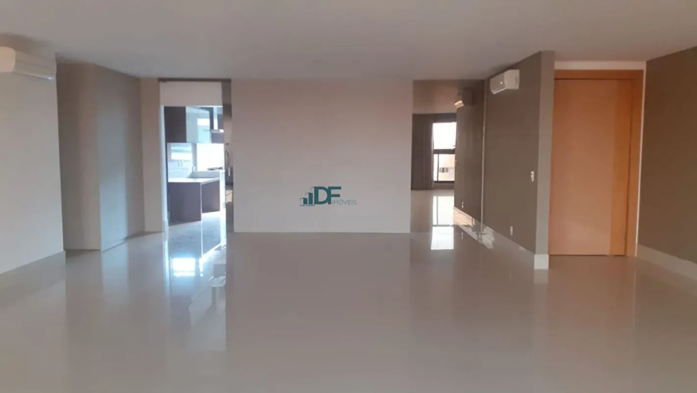 Asa Norte - Apartamento nascente, andar alto e com vista privilegiada no Edifíci...