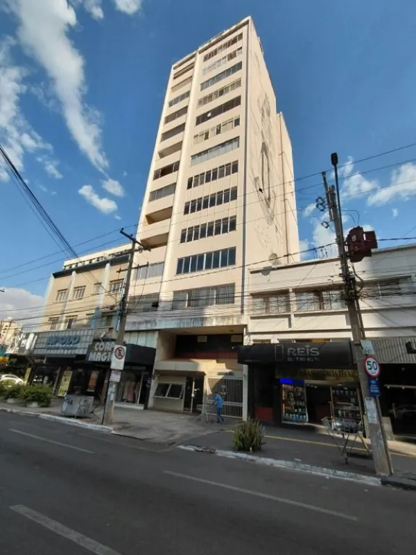 APARTAMENTO AMPLO E EXCLUSIVO EDIFÍCIO NAIM RASSI | SETOR CENTRAL GOIÂNIA 251 m²...