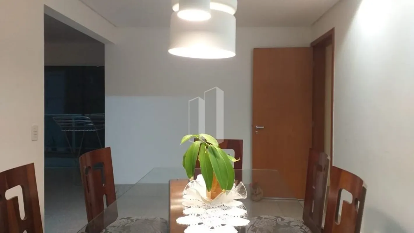 Descubra o seu novo lar no coração de Nova Suiça, Goiânia, no deslumbrante Edifí...