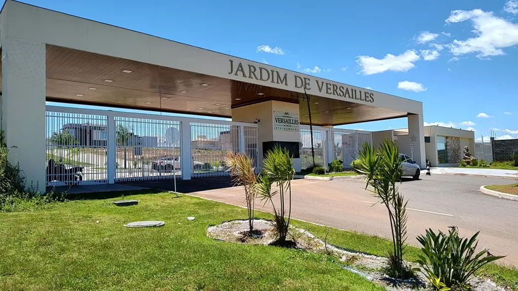 QUADRA 15 - CONDOMINIO RESIDENCIAL JARDIM DE VERSAILLES, VALPARAISO DE GOIAS/GOC...