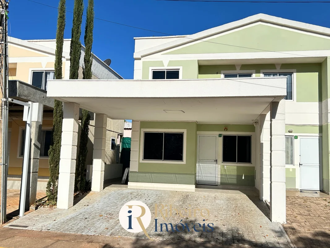 Ribeiro Imóveis anuncia:- Casa na QC 10 , do Jardins Mangueiral, ORIGINALMENTE P...