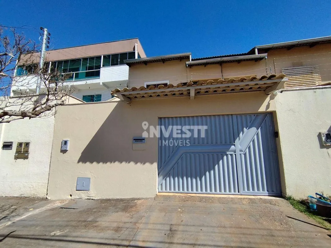 Cód : 622210Sobrado residencial, com 3 quartos sendo 1 suíte, parte inferior com...