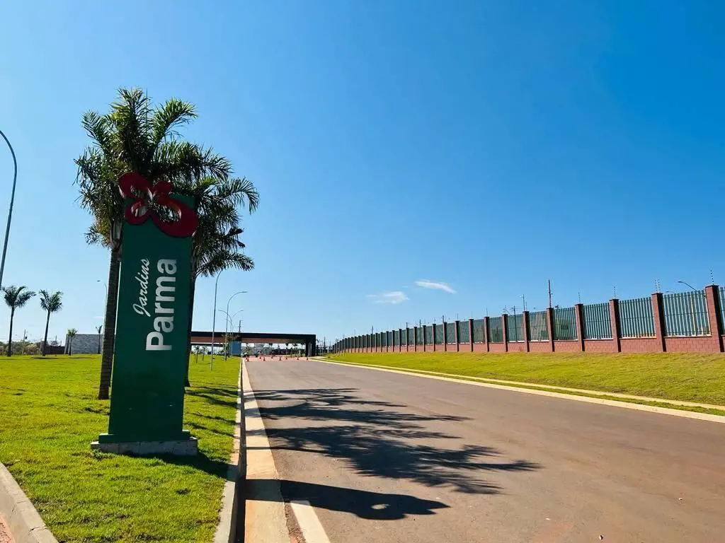 Terreno Jardins Parma em Senador Canedo258,66 m² de área totalo condomínio ofere...