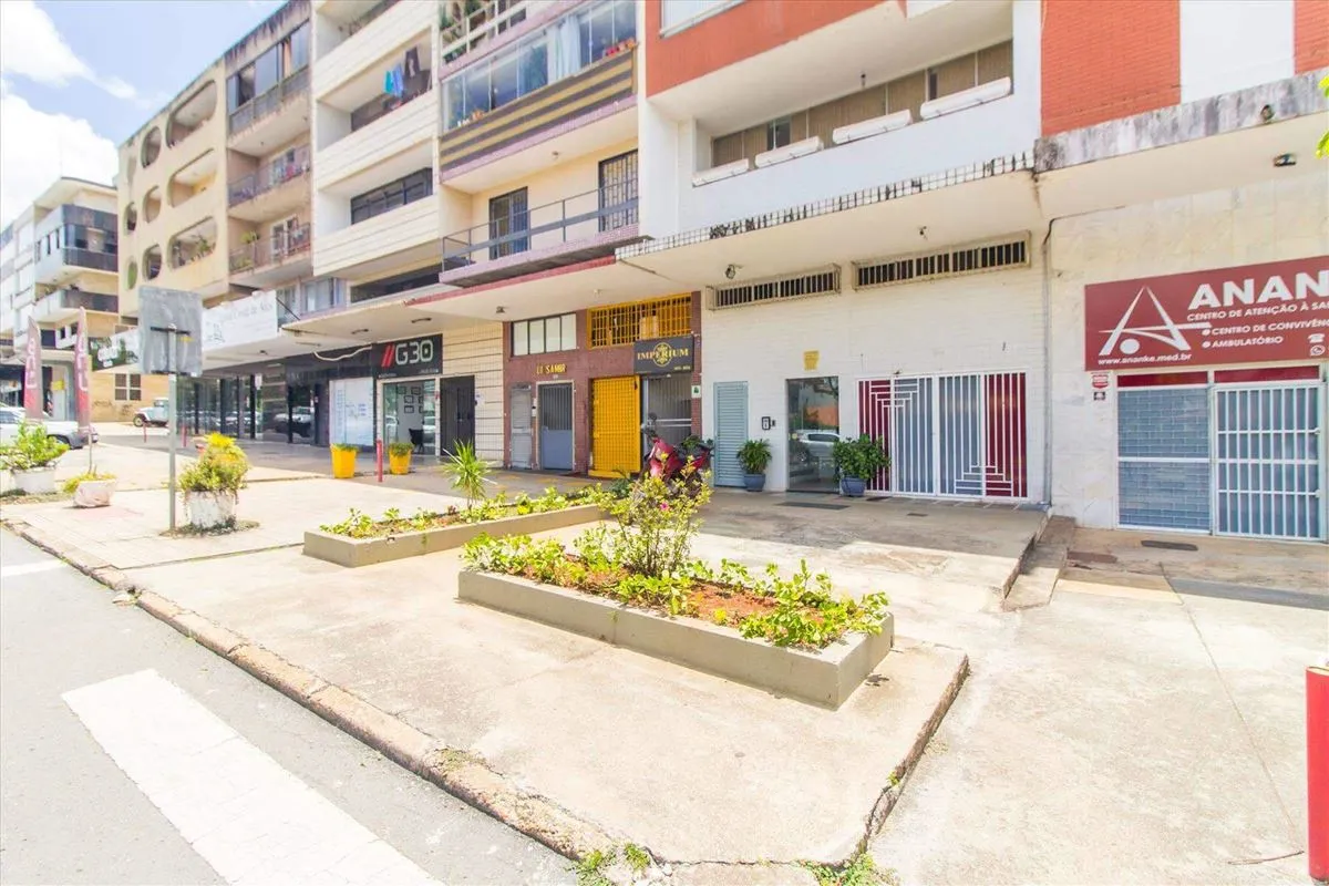 SCRN 712/713 - 400M² TÉRREO MAIS SUBSOLO - ASA NORTELoja comercial situada em en...