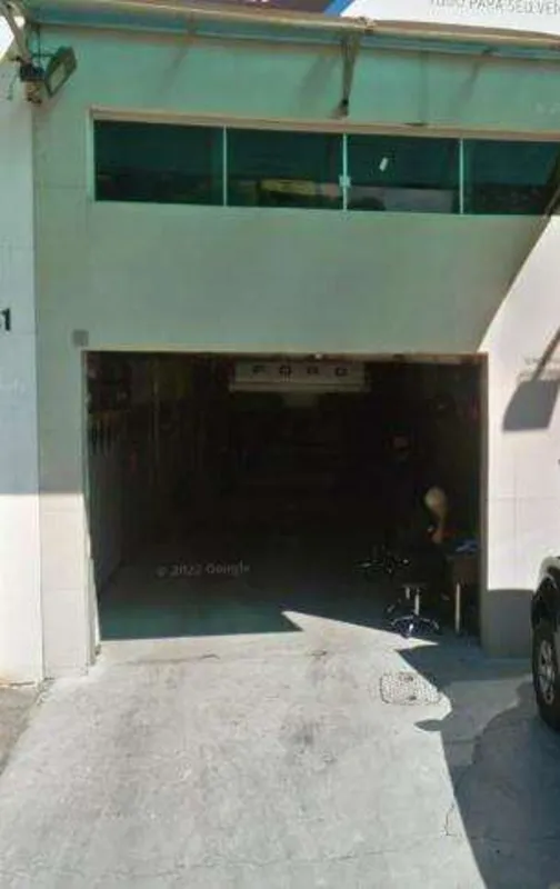 Prédio 200m²; na W3 Sul - CRS 513 -INVESTIDORES - 3 lojas - Loja frente para W2 ...