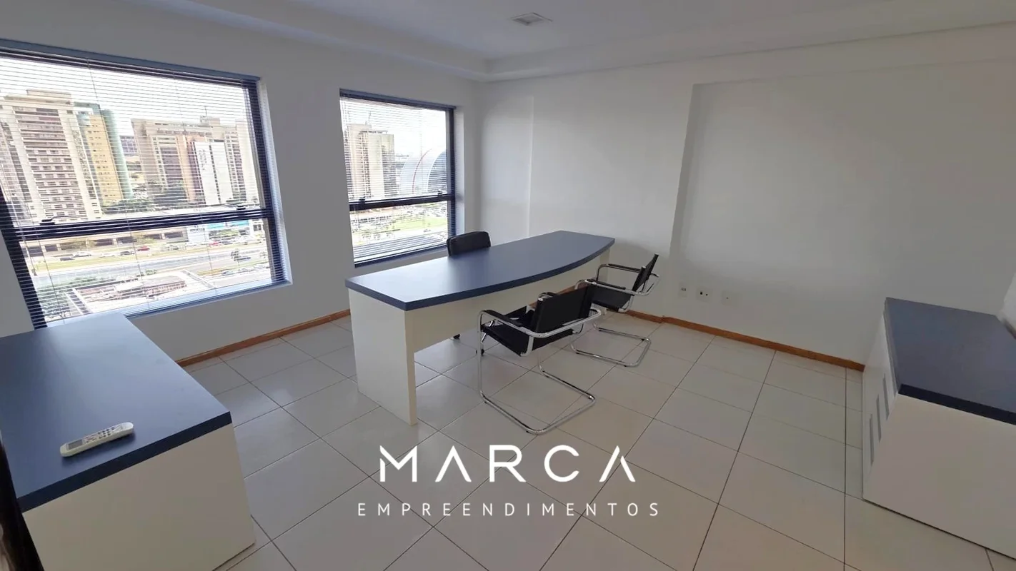 Salas comerciais mobiliadas amplas e modernas! 16º andarEd. Executive Office Tow...