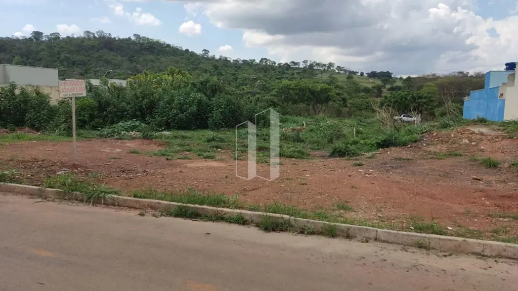 Este é o lote que você estava procurando! Localizado no Parque João Braz, um dos...