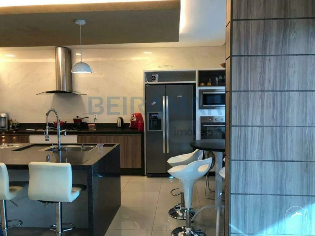 Apresentamos esta incrível casa na Rua 3 de Vicente Pires, que reúne sofisticaçã...