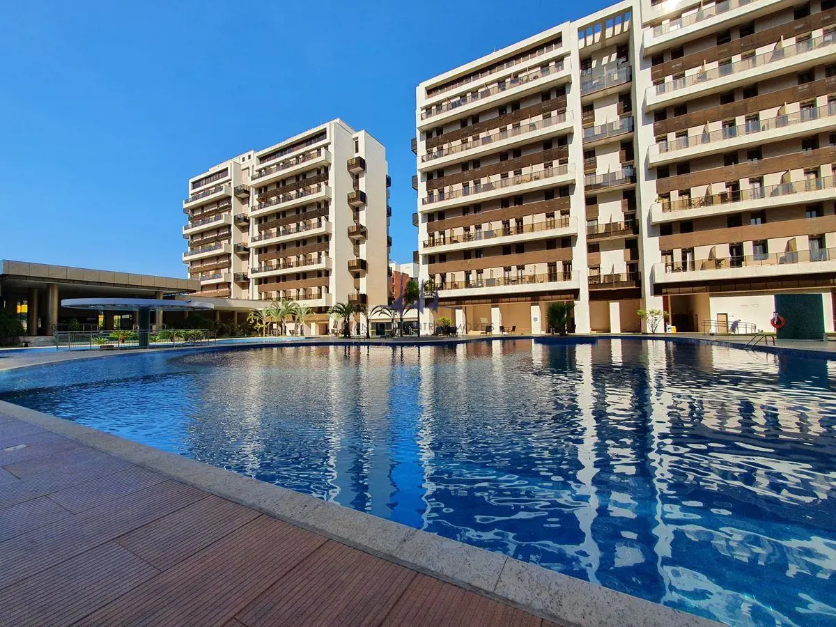 Planalto Central Imóveis aluga excelente apartamento tipo loft duplex, todo refo...