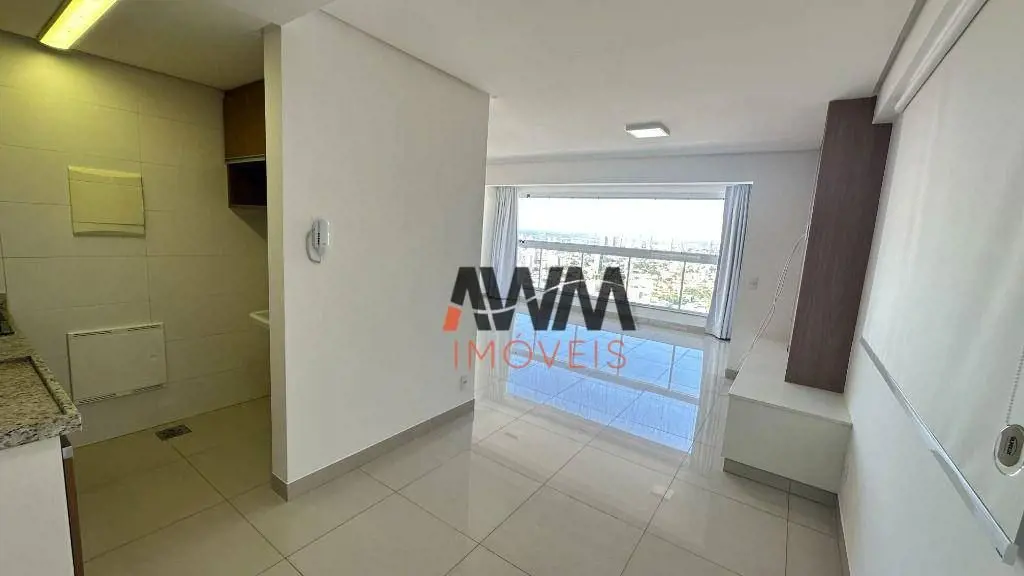 Apartamento com 1 quarto, completo em armários, uma vista exclusiva da cidade, p...