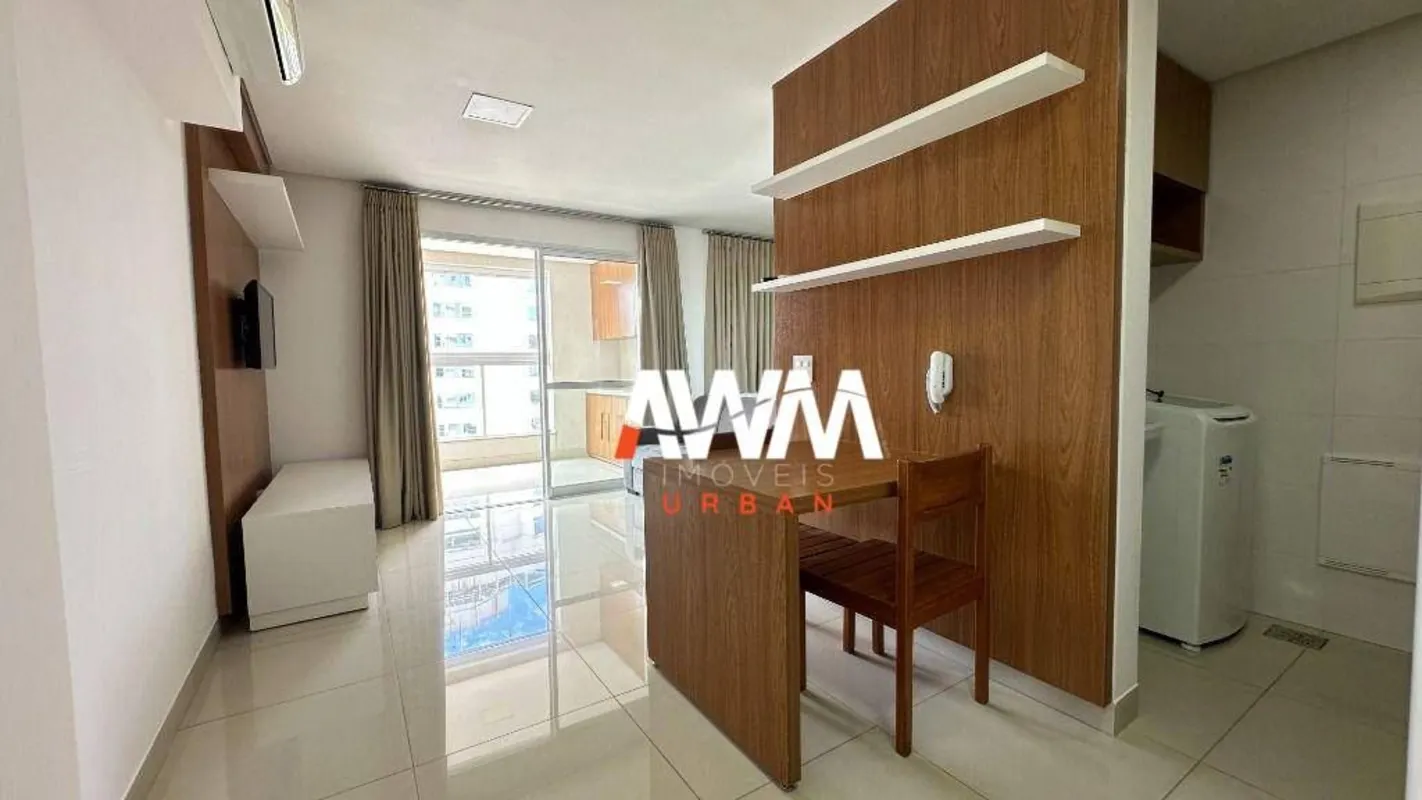 Apartamento mobiliado com 1 quarto, uma vaga de garagem, completo em armários, S...